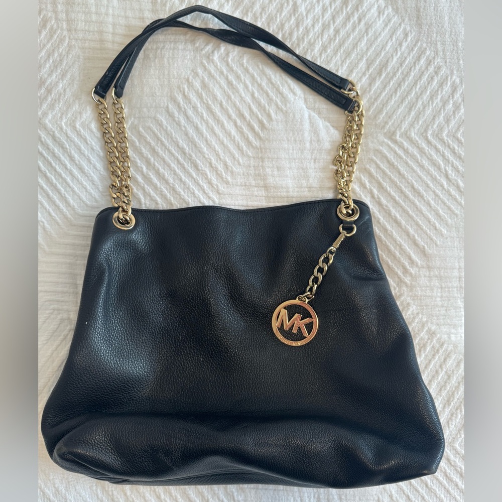 Michael Kors Jet Set Shoulder Bag